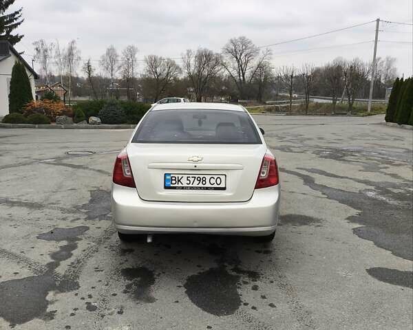 Серый Шевроле Лачетти, объемом двигателя 1.82 л и пробегом 222 тыс. км за 2999 $, фото 5 на Automoto.ua
