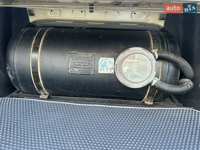 Серый Шевроле Лачетти, объемом двигателя 1.8 л и пробегом 136 тыс. км за 7500 $, фото 29 на Automoto.ua