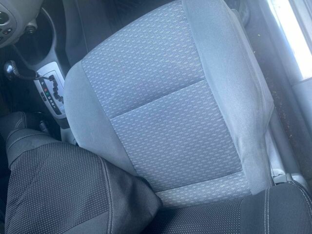 Серый Шевроле Лачетти, объемом двигателя 1.8 л и пробегом 180 тыс. км за 4500 $, фото 3 на Automoto.ua