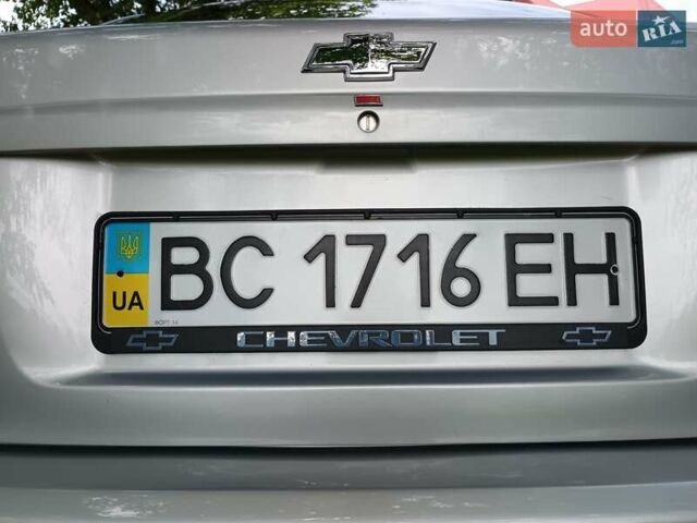 Серый Шевроле Лачетти, объемом двигателя 1.6 л и пробегом 238 тыс. км за 3850 $, фото 40 на Automoto.ua