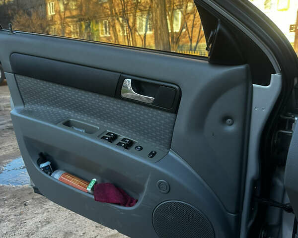 Серый Шевроле Лачетти, объемом двигателя 1.8 л и пробегом 122 тыс. км за 4700 $, фото 24 на Automoto.ua