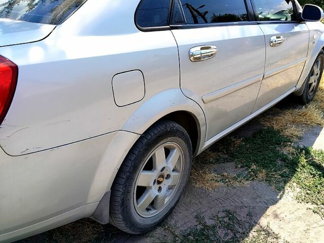 Серый Шевроле Лачетти, объемом двигателя 1.8 л и пробегом 0 тыс. км за 2700 $, фото 1 на Automoto.ua