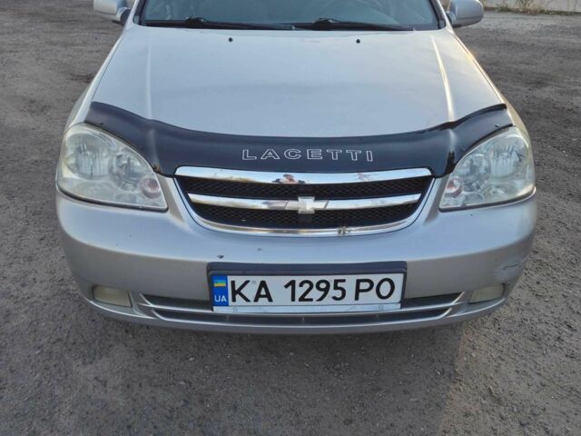 Серый Шевроле Лачетти, объемом двигателя 1.8 л и пробегом 240 тыс. км за 3650 $, фото 7 на Automoto.ua