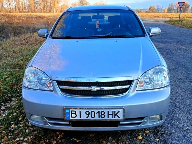 Серый Шевроле Лачетти, объемом двигателя 1.8 л и пробегом 189 тыс. км за 3999 $, фото 3 на Automoto.ua
