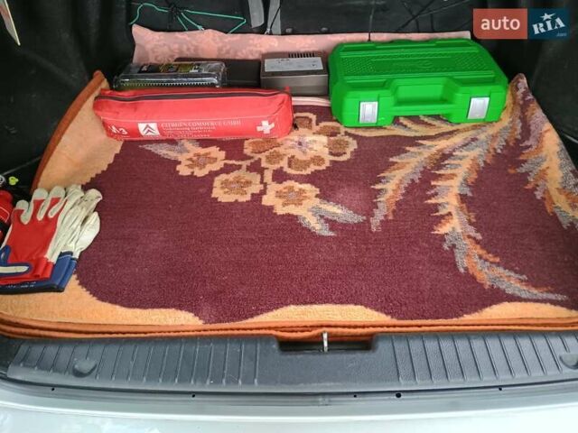 Серый Шевроле Лачетти, объемом двигателя 1.6 л и пробегом 238 тыс. км за 3850 $, фото 12 на Automoto.ua