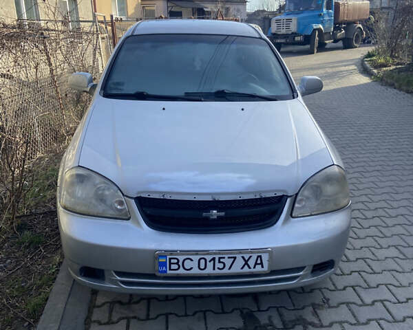Серый Шевроле Лачетти, объемом двигателя 1.6 л и пробегом 243 тыс. км за 2200 $, фото 1 на Automoto.ua