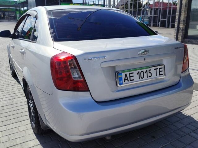 Сірий Шевроле Лачетті, об'ємом двигуна 1.8 л та пробігом 220 тис. км за 5600 $, фото 3 на Automoto.ua