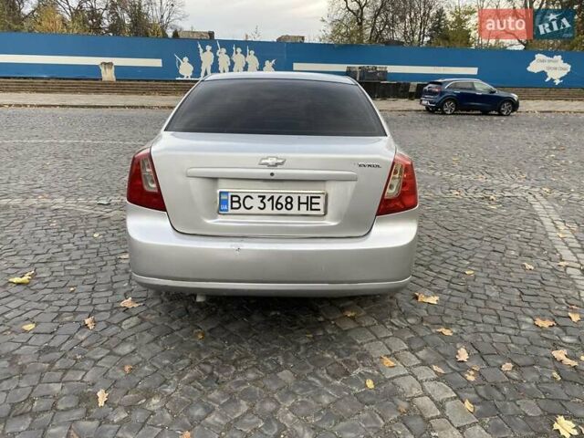 Серый Шевроле Лачетти, объемом двигателя 1.8 л и пробегом 224 тыс. км за 3200 $, фото 4 на Automoto.ua