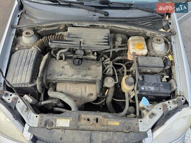 Сірий Шевроле Лачетті, об'ємом двигуна 1.8 л та пробігом 167 тис. км за 4000 $, фото 22 на Automoto.ua