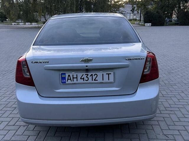 Серый Шевроле Лачетти, объемом двигателя 1.6 л и пробегом 290 тыс. км за 3850 $, фото 7 на Automoto.ua