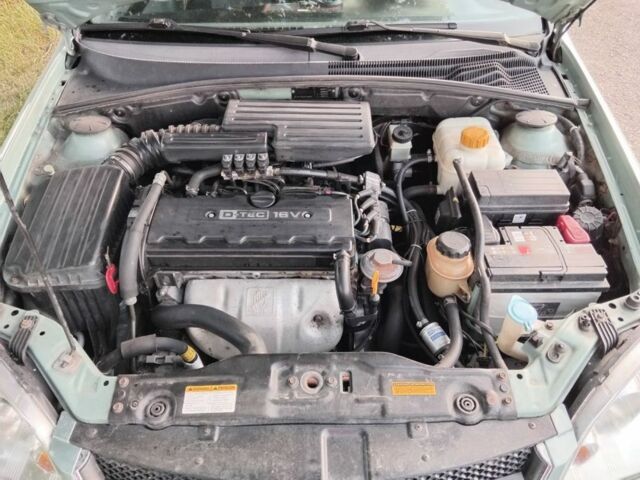 Серый Шевроле Лачетти, объемом двигателя 1.8 л и пробегом 213 тыс. км за 3800 $, фото 7 на Automoto.ua