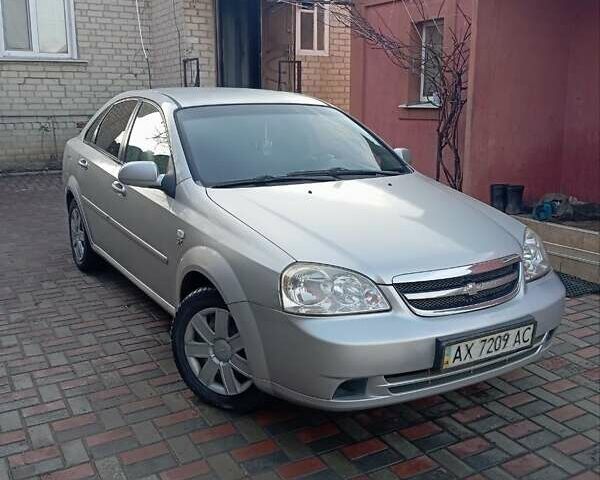 Серый Шевроле Лачетти, объемом двигателя 1.8 л и пробегом 260 тыс. км за 3300 $, фото 5 на Automoto.ua