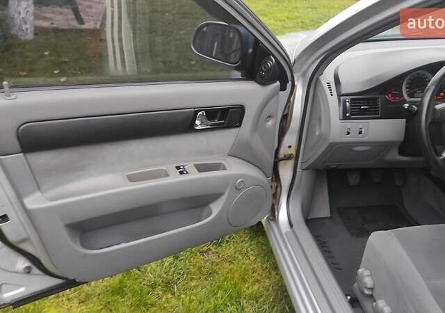 Серый Шевроле Лачетти, объемом двигателя 1.8 л и пробегом 209 тыс. км за 3700 $, фото 14 на Automoto.ua