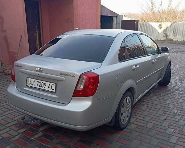 Серый Шевроле Лачетти, объемом двигателя 1.8 л и пробегом 260 тыс. км за 3300 $, фото 4 на Automoto.ua