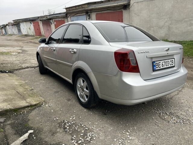 Серый Шевроле Лачетти, объемом двигателя 1.8 л и пробегом 294 тыс. км за 3900 $, фото 2 на Automoto.ua