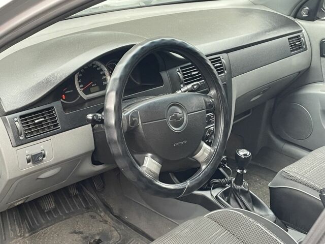 Сірий Шевроле Лачетті, об'ємом двигуна 1.6 л та пробігом 278 тис. км за 2500 $, фото 4 на Automoto.ua