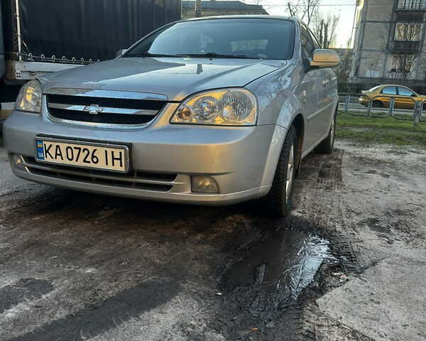 Серый Шевроле Лачетти, объемом двигателя 1.8 л и пробегом 122 тыс. км за 4700 $, фото 1 на Automoto.ua