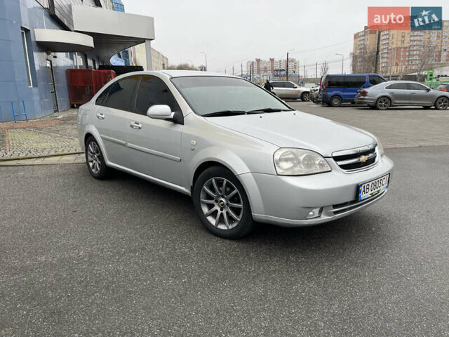 Сірий Шевроле Лачетті, об'ємом двигуна 1.6 л та пробігом 240 тис. км за 4400 $, фото 12 на Automoto.ua