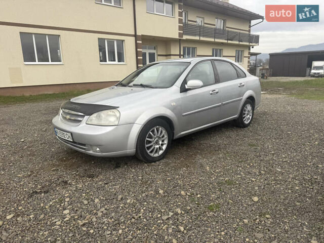 Серый Шевроле Лачетти, объемом двигателя 1.8 л и пробегом 300 тыс. км за 2800 $, фото 1 на Automoto.ua