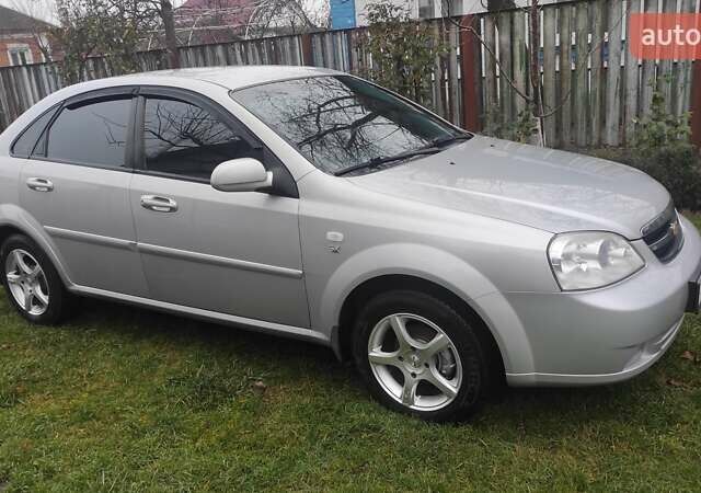Серый Шевроле Лачетти, объемом двигателя 1.8 л и пробегом 209 тыс. км за 3700 $, фото 28 на Automoto.ua
