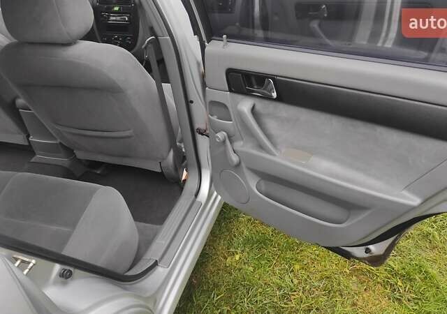 Серый Шевроле Лачетти, объемом двигателя 1.8 л и пробегом 209 тыс. км за 3700 $, фото 12 на Automoto.ua