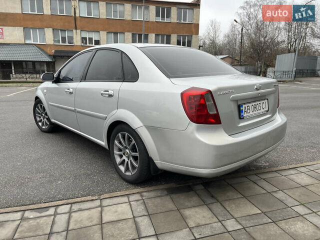 Сірий Шевроле Лачетті, об'ємом двигуна 1.6 л та пробігом 240 тис. км за 4400 $, фото 5 на Automoto.ua
