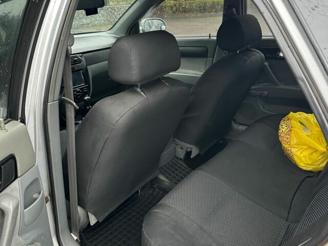 Сірий Шевроле Лачетті, об'ємом двигуна 1.8 л та пробігом 230 тис. км за 3800 $, фото 8 на Automoto.ua