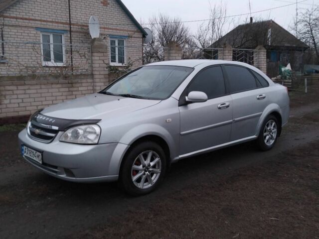 Сірий Шевроле Лачетті, об'ємом двигуна 1.8 л та пробігом 295 тис. км за 3300 $, фото 1 на Automoto.ua