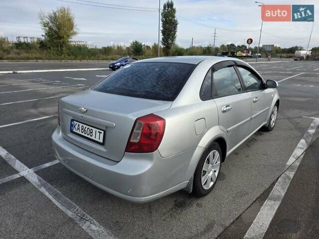 Сірий Шевроле Лачетті, об'ємом двигуна 1.8 л та пробігом 167 тис. км за 4000 $, фото 7 на Automoto.ua