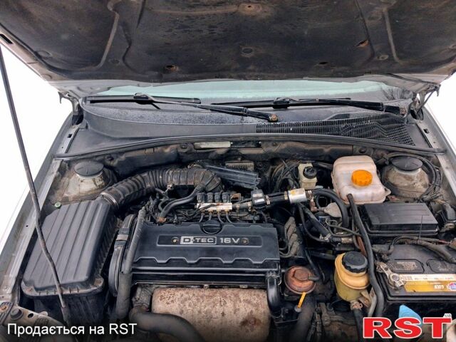 Серый Шевроле Лачетти, объемом двигателя 1.8 л и пробегом 250 тыс. км за 3950 $, фото 13 на Automoto.ua