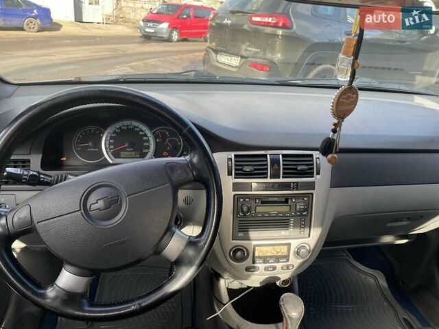 Серый Шевроле Лачетти, объемом двигателя 1.8 л и пробегом 225 тыс. км за 4400 $, фото 11 на Automoto.ua