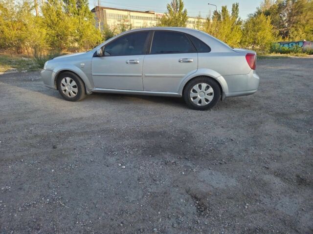 Серый Шевроле Лачетти, объемом двигателя 1.8 л и пробегом 240 тыс. км за 3650 $, фото 13 на Automoto.ua