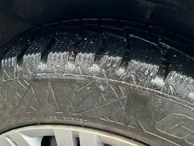 Сірий Шевроле Лачетті, об'ємом двигуна 1.8 л та пробігом 230 тис. км за 3800 $, фото 10 на Automoto.ua