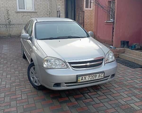 Серый Шевроле Лачетти, объемом двигателя 1.8 л и пробегом 260 тыс. км за 3300 $, фото 6 на Automoto.ua