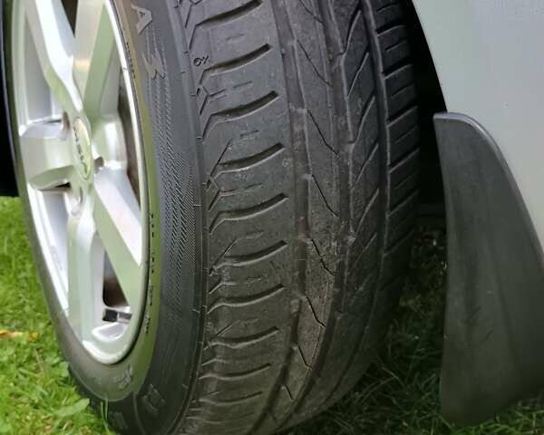 Сірий Шевроле Лачетті, об'ємом двигуна 1.6 л та пробігом 238 тис. км за 3999 $, фото 47 на Automoto.ua