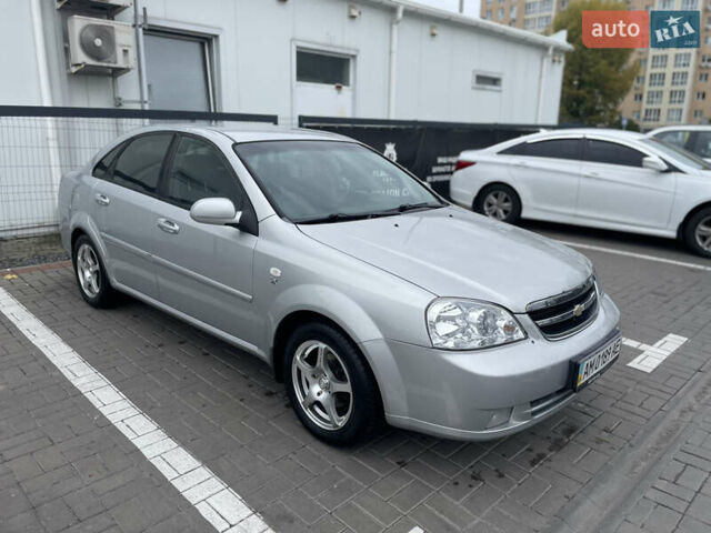 Серый Шевроле Лачетти, объемом двигателя 1.8 л и пробегом 309 тыс. км за 4499 $, фото 7 на Automoto.ua