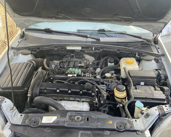 Серый Шевроле Лачетти, объемом двигателя 1.6 л и пробегом 243 тыс. км за 2200 $, фото 5 на Automoto.ua