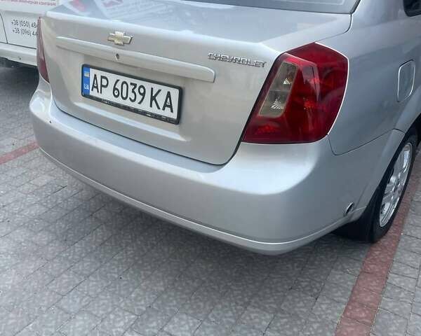 Серый Шевроле Лачетти, объемом двигателя 1.6 л и пробегом 250 тыс. км за 3500 $, фото 3 на Automoto.ua