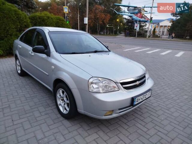 Серый Шевроле Лачетти, объемом двигателя 1.6 л и пробегом 290 тыс. км за 3850 $, фото 2 на Automoto.ua