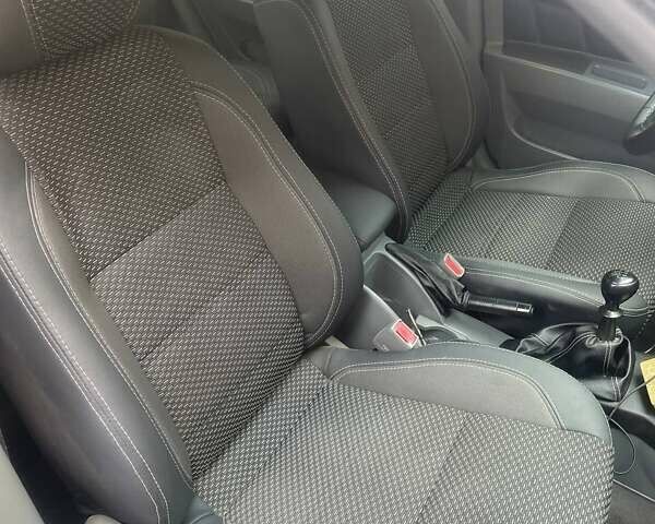 Серый Шевроле Лачетти, объемом двигателя 1.6 л и пробегом 250 тыс. км за 3500 $, фото 5 на Automoto.ua