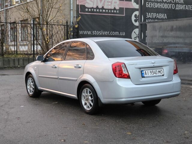 Серый Шевроле Лачетти, объемом двигателя 1.8 л и пробегом 199 тыс. км за 4200 $, фото 5 на Automoto.ua