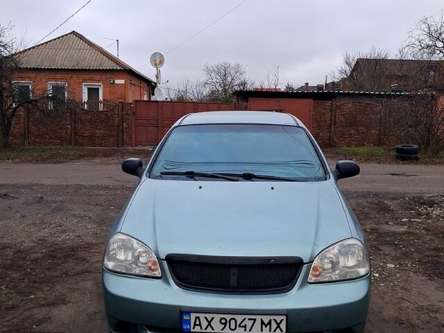 Серый Шевроле Лачетти, объемом двигателя 1.6 л и пробегом 280 тыс. км за 2600 $, фото 3 на Automoto.ua