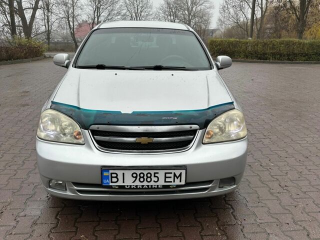 Сірий Шевроле Лачетті, об'ємом двигуна 1.8 л та пробігом 230 тис. км за 3800 $, фото 6 на Automoto.ua