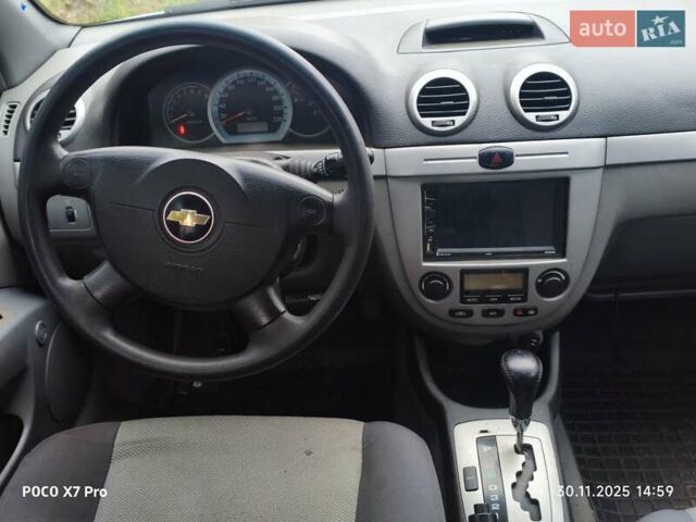 Сірий Шевроле Лачетті, об'ємом двигуна 1.8 л та пробігом 180 тис. км за 3900 $, фото 9 на Automoto.ua
