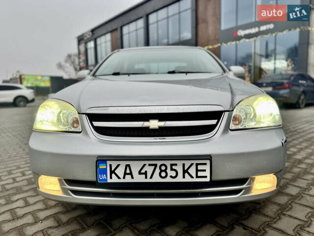 Серый Шевроле Лачетти, объемом двигателя 1.8 л и пробегом 125 тыс. км за 4700 $, фото 1 на Automoto.ua