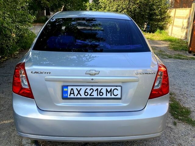 Серый Шевроле Лачетти, объемом двигателя 1.6 л и пробегом 225 тыс. км за 4500 $, фото 7 на Automoto.ua