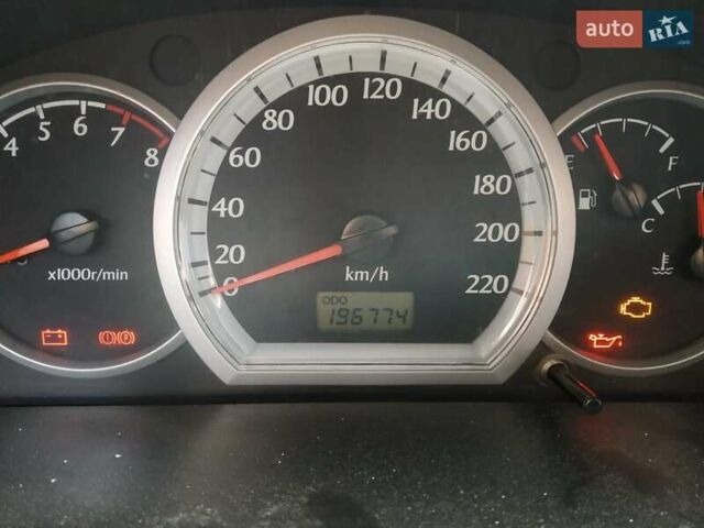 Серый Шевроле Лачетти, объемом двигателя 1.6 л и пробегом 197 тыс. км за 3800 $, фото 2 на Automoto.ua