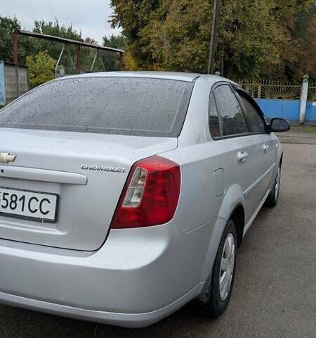 Серый Шевроле Лачетти, объемом двигателя 1.6 л и пробегом 157 тыс. км за 4900 $, фото 9 на Automoto.ua