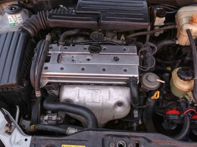 Сірий Шевроле Лачетті, об'ємом двигуна 1.8 л та пробігом 200 тис. км за 4000 $, фото 10 на Automoto.ua