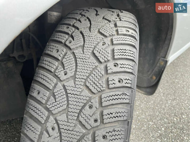 Серый Шевроле Лачетти, объемом двигателя 1.6 л и пробегом 144 тыс. км за 5300 $, фото 47 на Automoto.ua